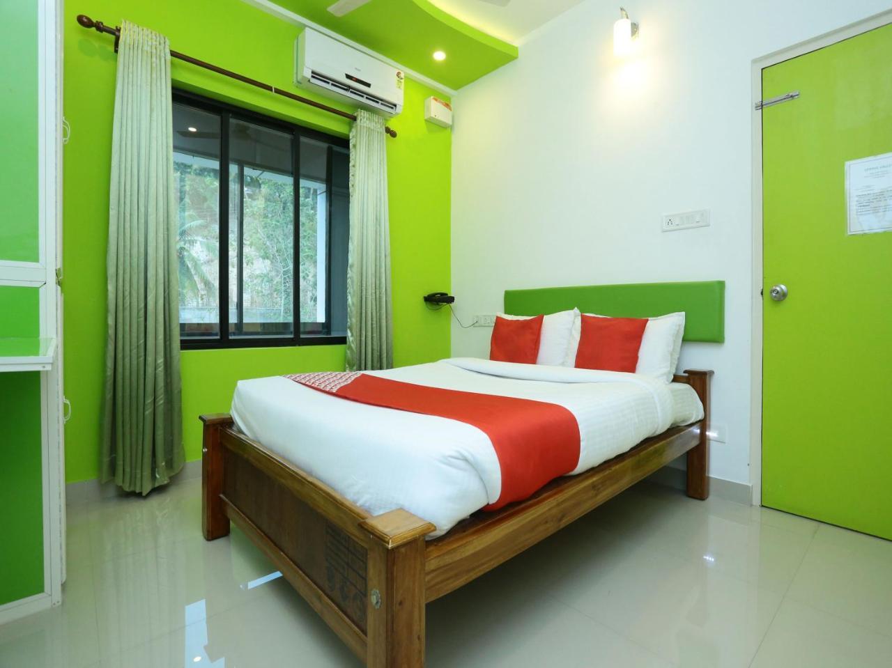 Oyo 9557 Near Kims Hospital Hotel Thiruvananthapuram Exterior photo